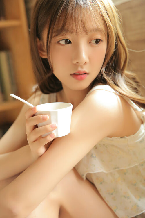 开云中国大陆-蓝月亮客场平伯恩茅斯，防守稳固