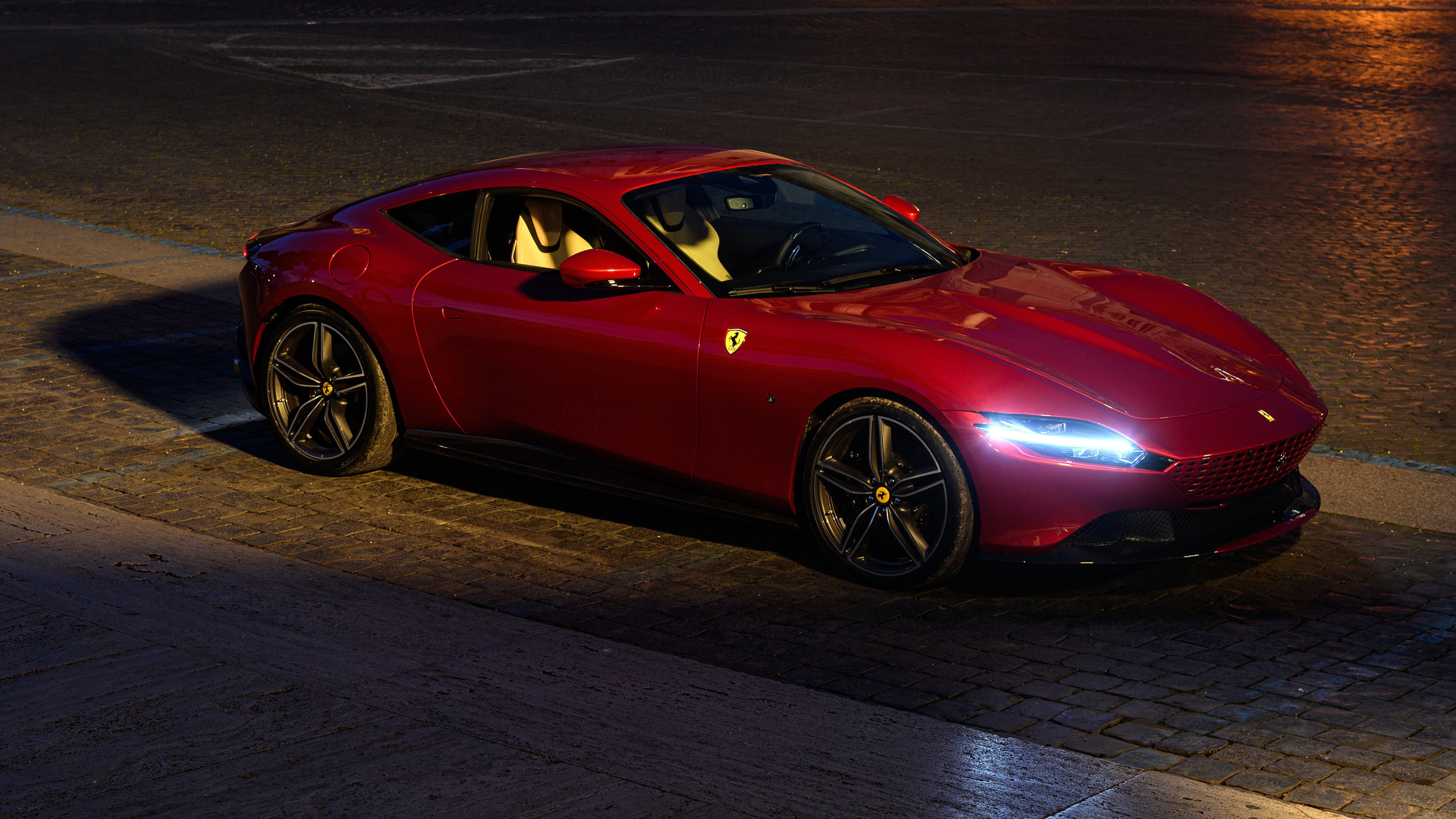 开云·体育官方网站入口-中锋与边位配合默契，多次完成快攻得分，中锋和边锋谁更容易进球